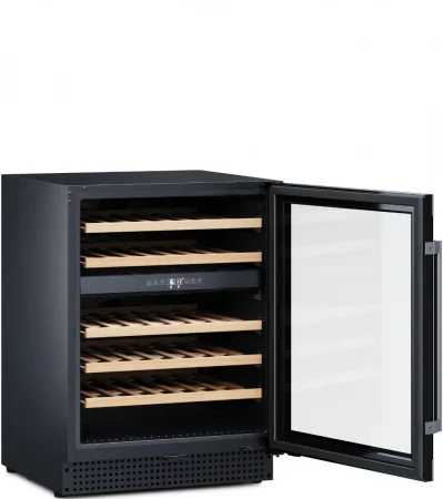 Wine climate cabinet Dometic C46B - door open